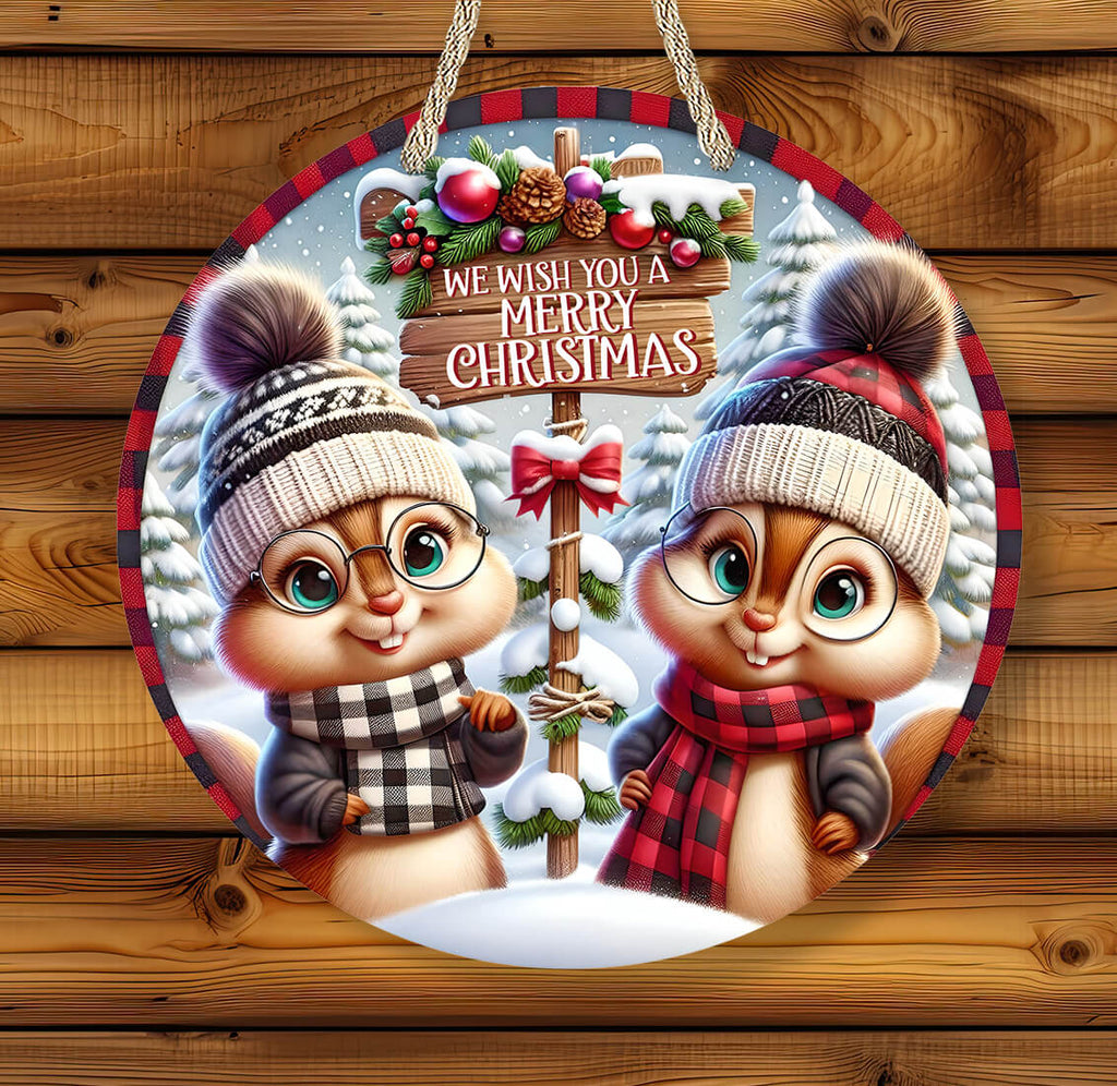 Personalized Chipmunk Christmas Sign | Cute Woodland Holiday Door Hanger | Rustic Winter Farmhouse Decor - Personalized Kreation