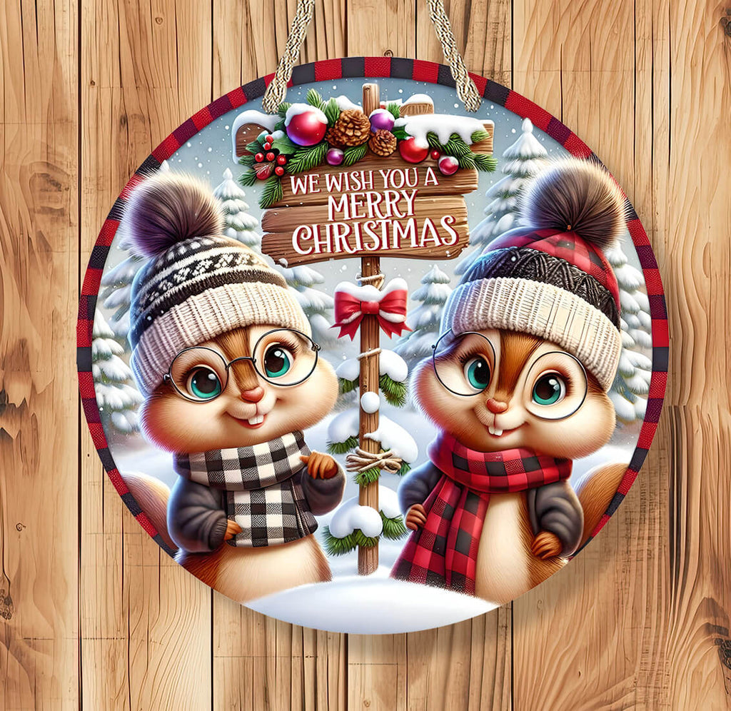 Personalized Chipmunk Christmas Sign | Cute Woodland Holiday Door Hanger | Rustic Winter Farmhouse Decor - Personalized Kreation