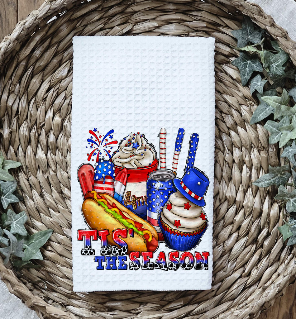 Celebrate Independence Day in style with this Patriotic 4th of July Kitchen Towel featuring a festive red, white, and blue design perfect for summer gatherings. Whether you're hosting a BBQ, picnic, or simply want to add some patriotic charm to your kitchen, this Independence Day dish towel is a must-have - Personalized Kreation