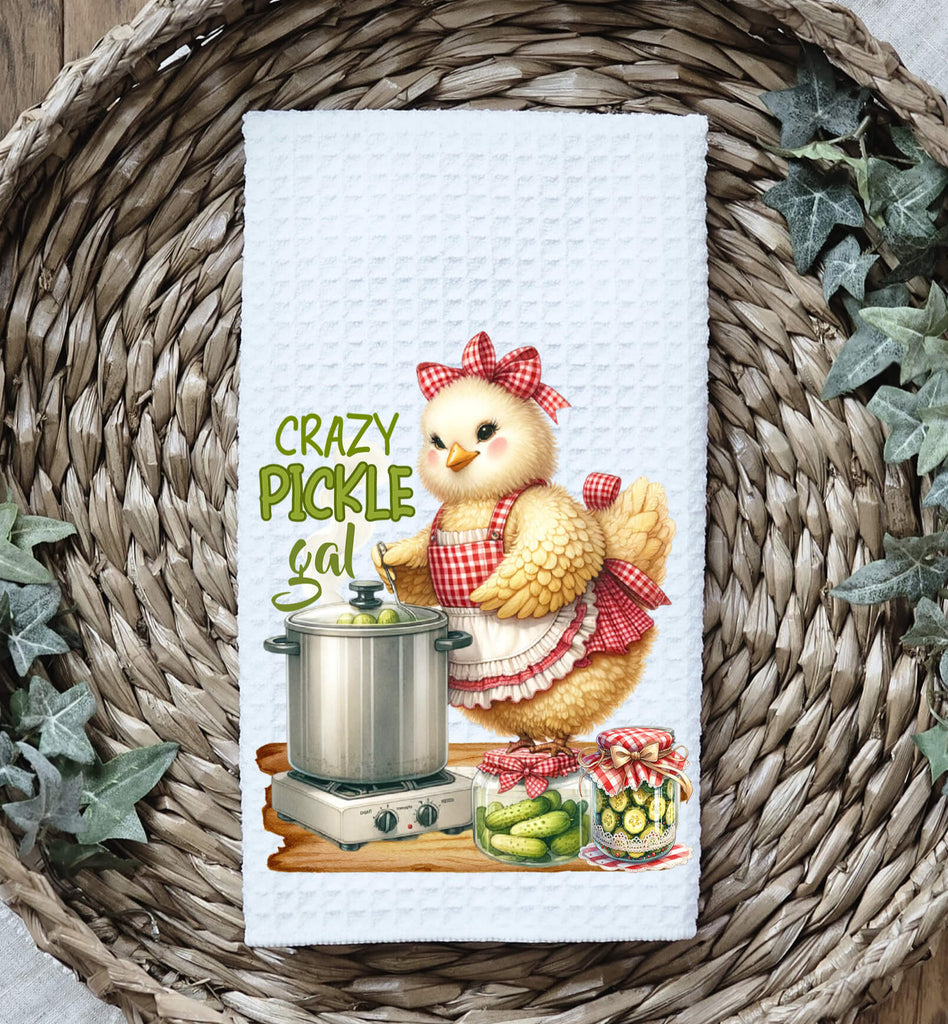 Crazy Pickle Gal microfiber waffle weave kitchen towel featuring a vintage-inspired chicken with pickle jars, perfect for farmhouse decor, canning lovers, and rustic kitchen styling. Soft, absorbent, and quick-drying, ideal for everyday use or as a unique gift - Personalized Kreation