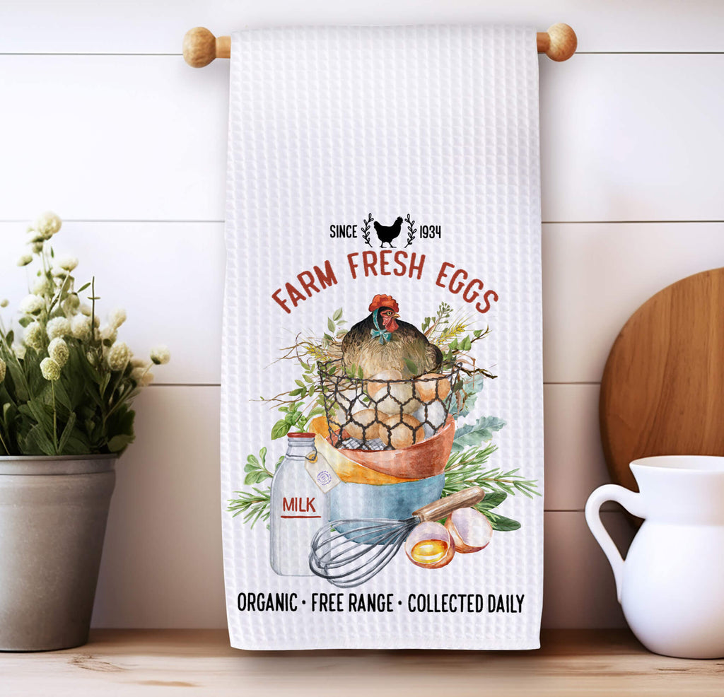 Farmhouse kitchen towel featuring a rustic farm fresh eggs design with a hen, organic eggs, and vintage country elements. Made from absorbent waffle weave fabric, perfect for farmhouse kitchens, country decor, and homestead-style cooking spaces - Personalized Kreation